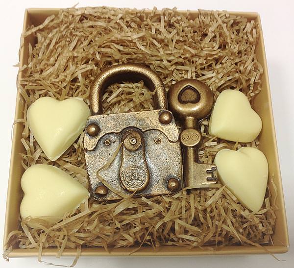 Набор фигурного шоколада "Ключ к сердцу". Купить интернет-магазине Olivaitalia