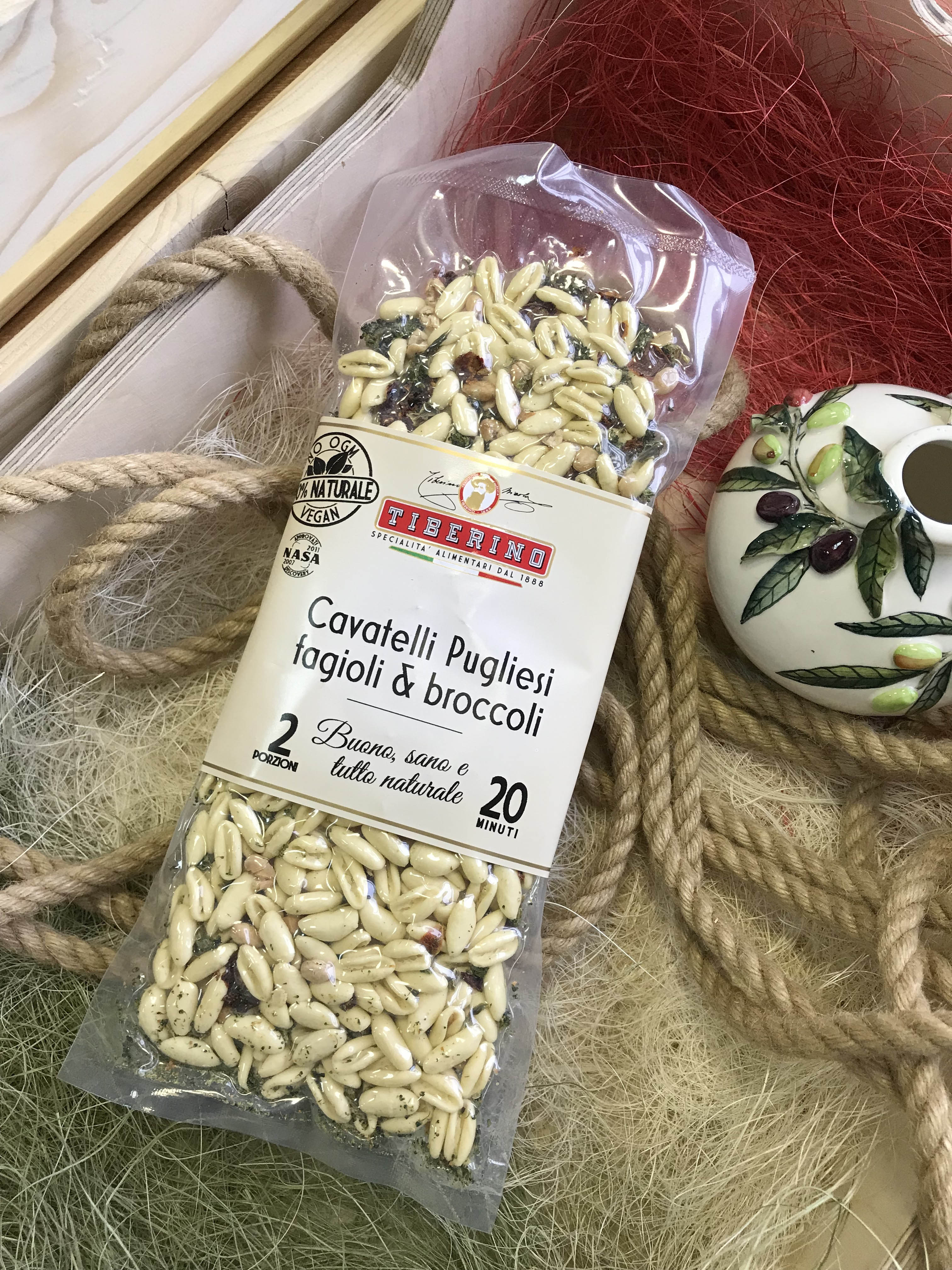 Паста кавателли с фасолью и брокколи