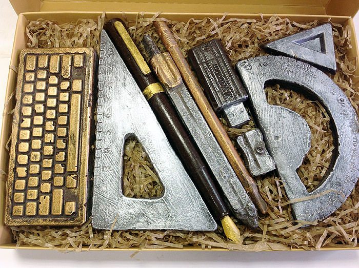 Набор фигурного шоколада "Инженер" . Купить интернет-магазине Olivaitalia