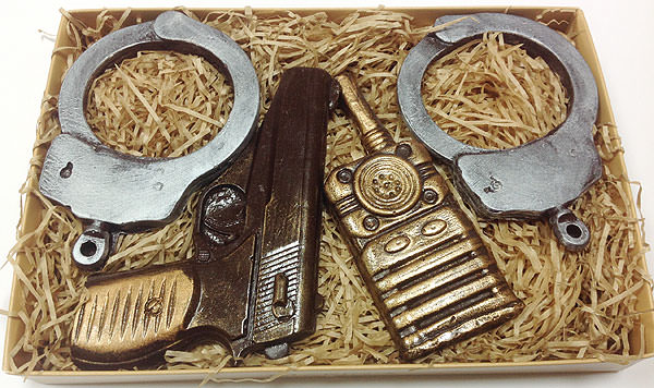 Набор фигурного шоколада "Полиция". Купить интернет-магазине Olivaitalia